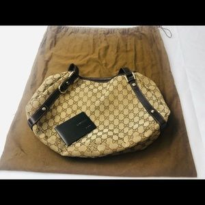 Women Gucci bag Pelham monogram convas tote